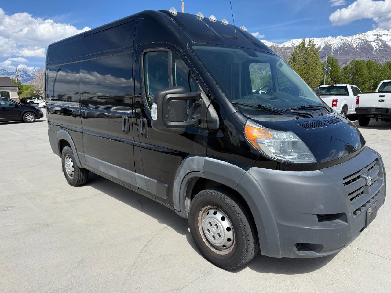 Used 2015 RAM ProMaster 2500 w/ Cargo Convenience Group FWD image 2