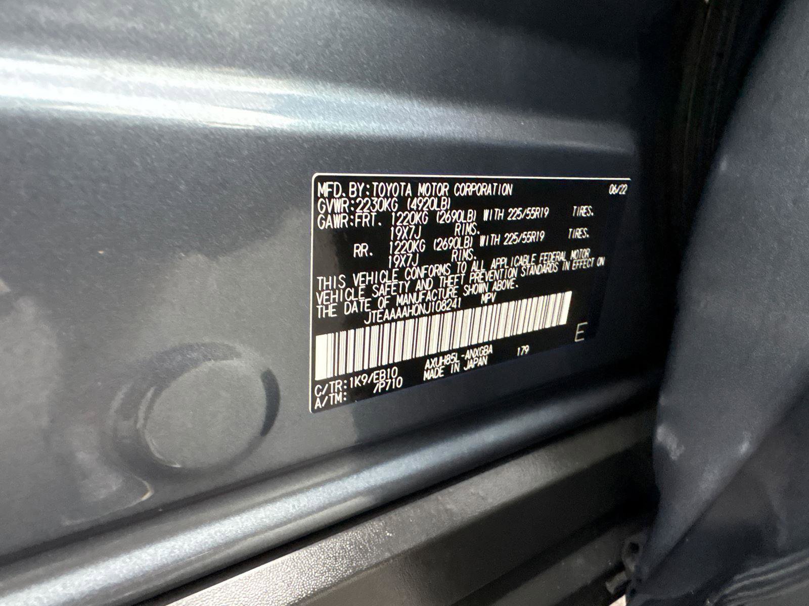 Used 2022 Toyota Venza XLE AWD/4WD image 30