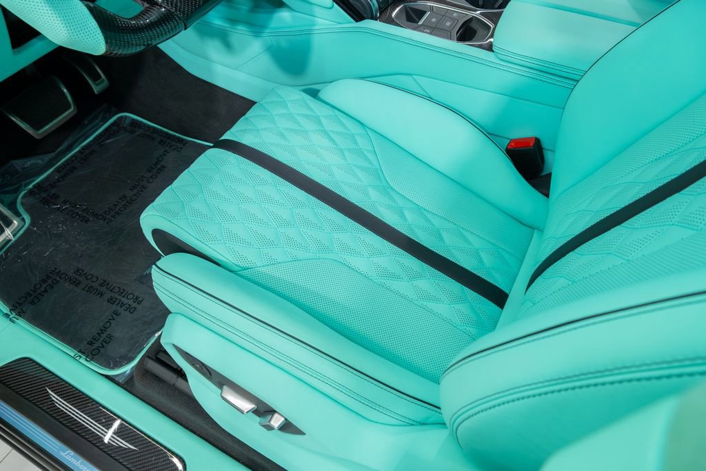 Used 2024 Lamborghini Urus S image 37