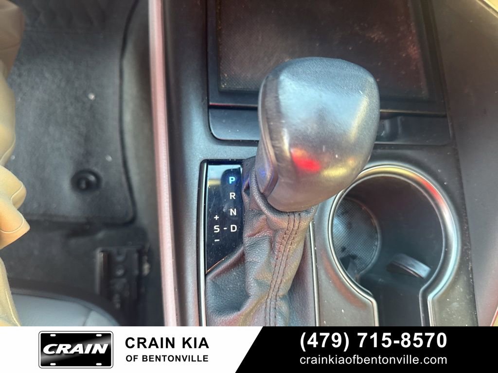 Used 2022 Toyota Camry SE image 33