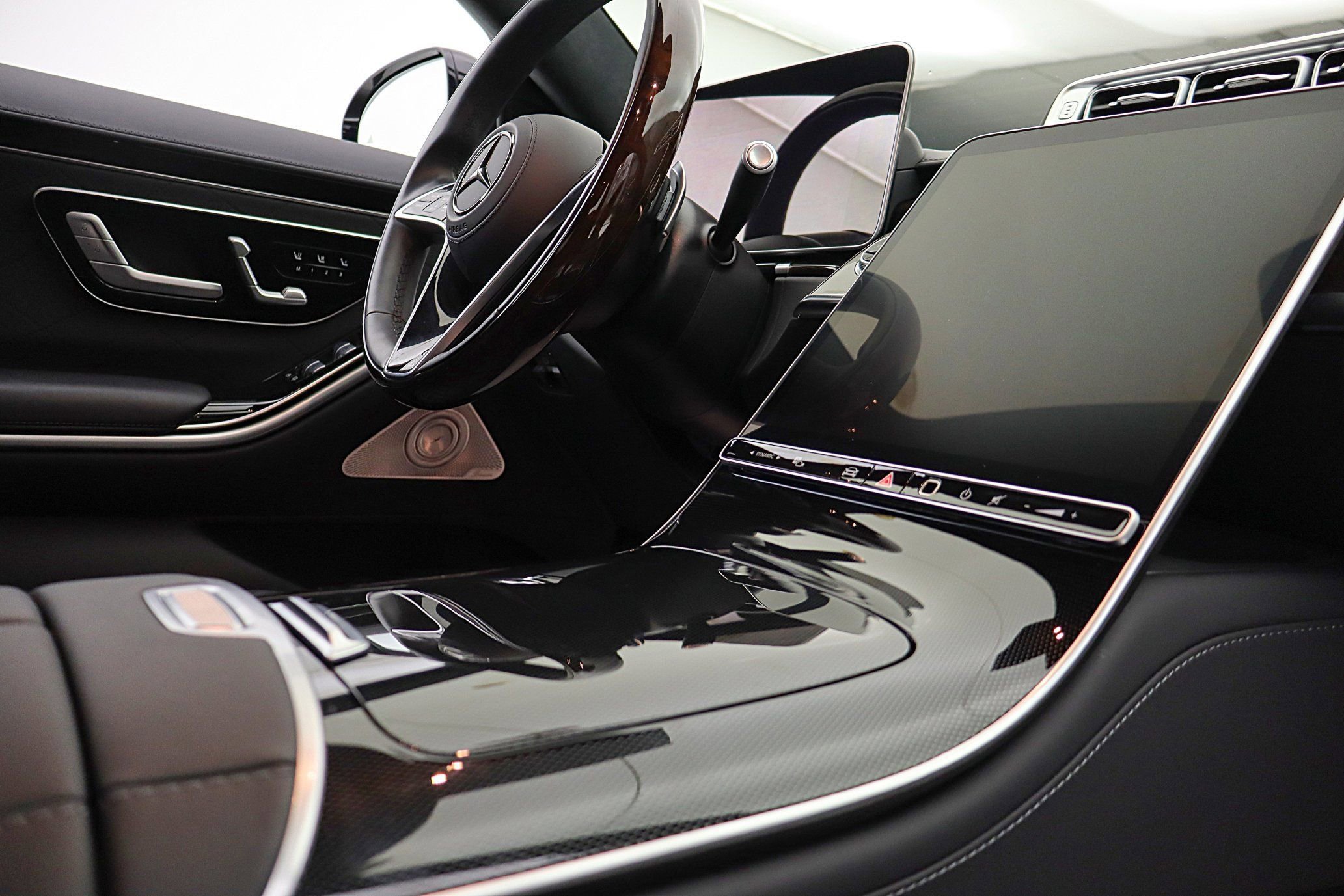 Used 2023 Mercedes-Benz S 580 4MATIC Sedan image 27