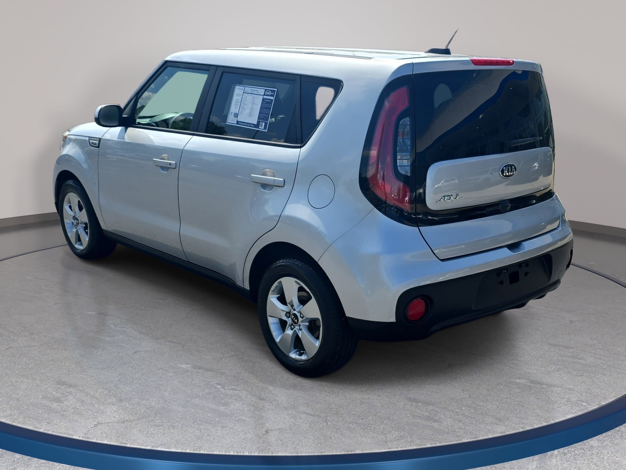Used 2017 Kia Soul w/ Convenience Package image 7