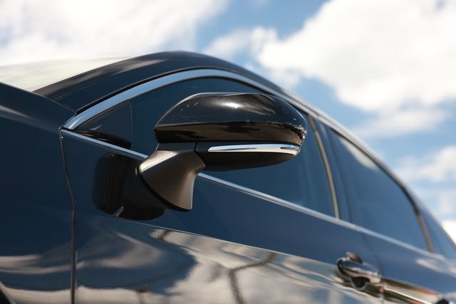 Used 2019 Toyota Avalon Touring FWD image 38