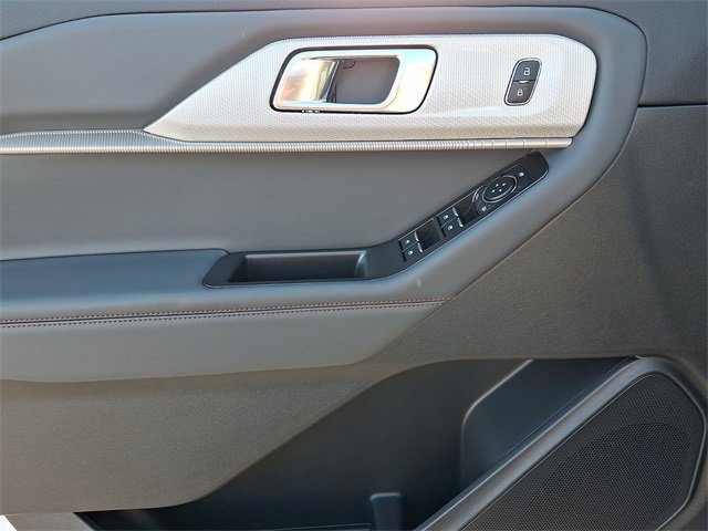 New 2026 Ford Explorer Active image 9