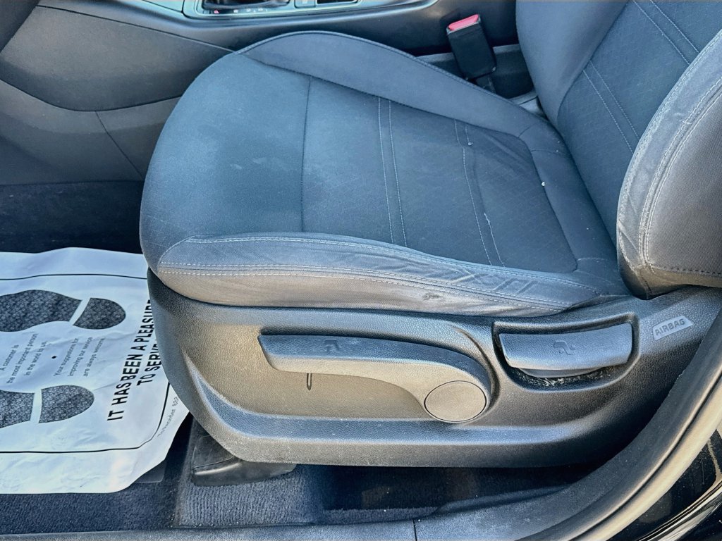 Used 2019 Kia Sorento L FWD image 22