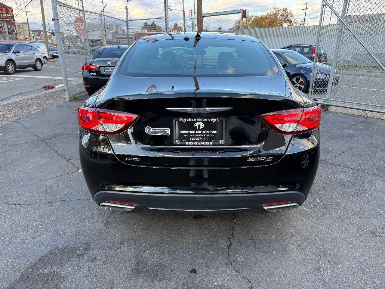 Used 2015 Chrysler 200 S w/ Navigation & Sound Group I image 5