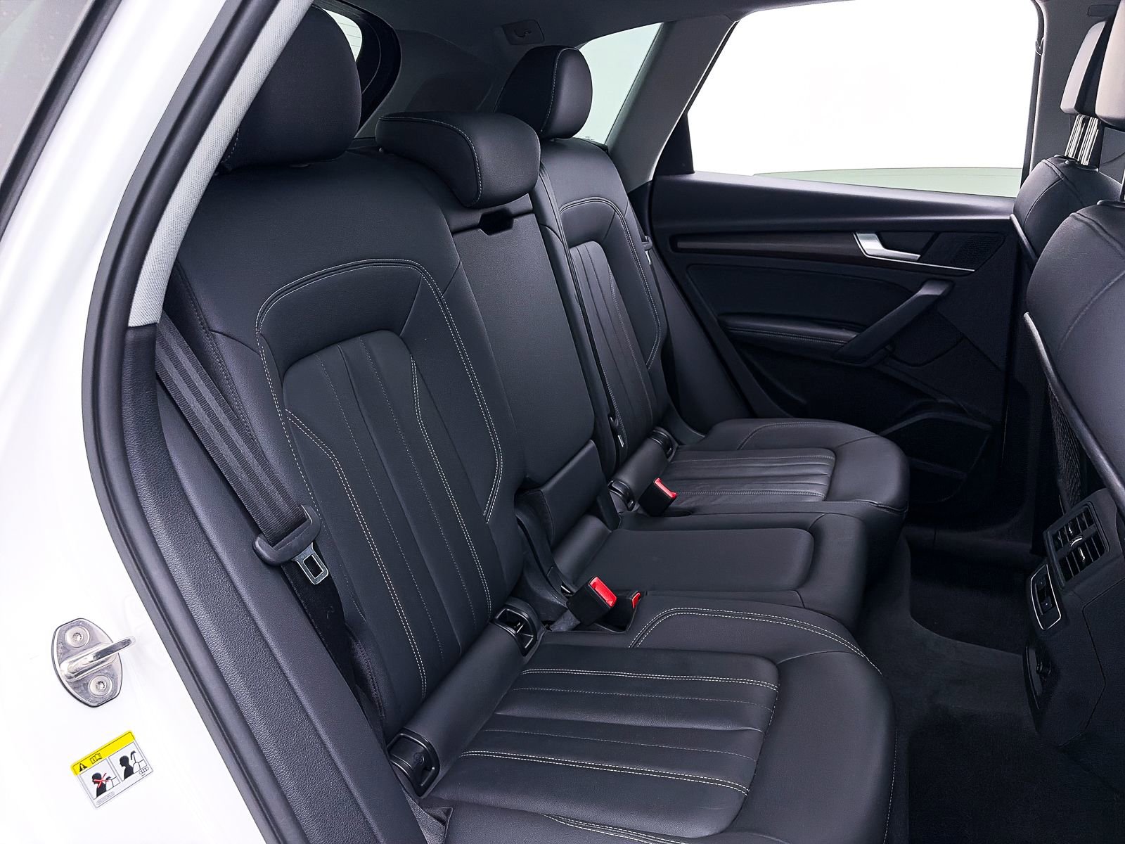 Used 2023 Audi Q5 2.0T Premium Plus AWD/4WD image 39