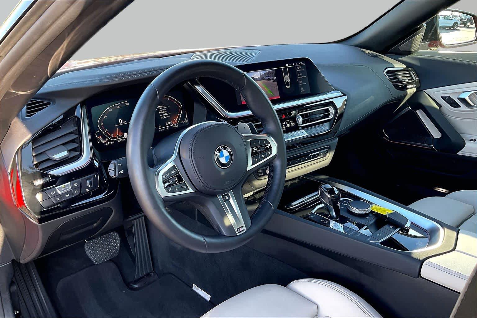 Used 2023 BMW Z4 sDrive30i w/ Premium Package RWD image 24