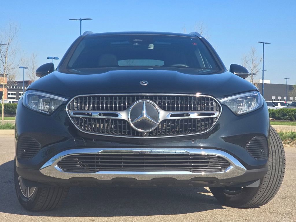 Used 2026 Mercedes-Benz GLC 300 4MATIC image 13