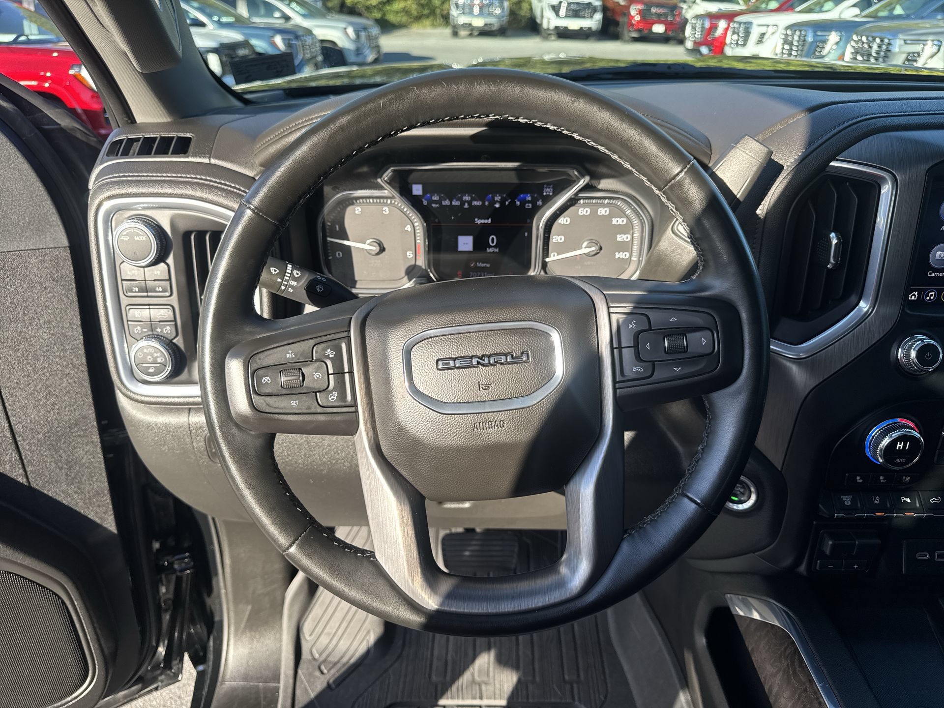 Certified 2023 GMC Sierra 2500 Denali AWD/4WD image 11