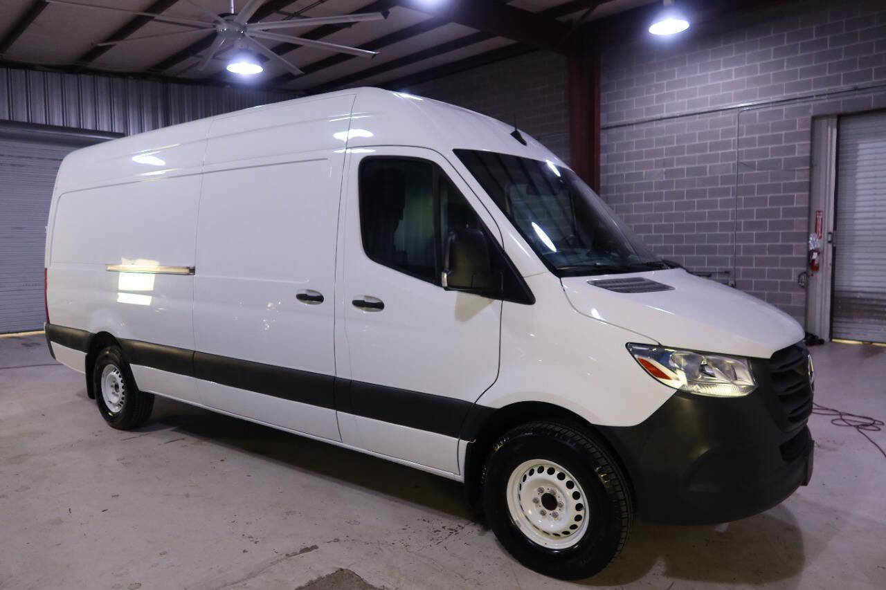 Used 2020 Mercedes-Benz Sprinter 2500 w/ Driver Convenience Package image 8