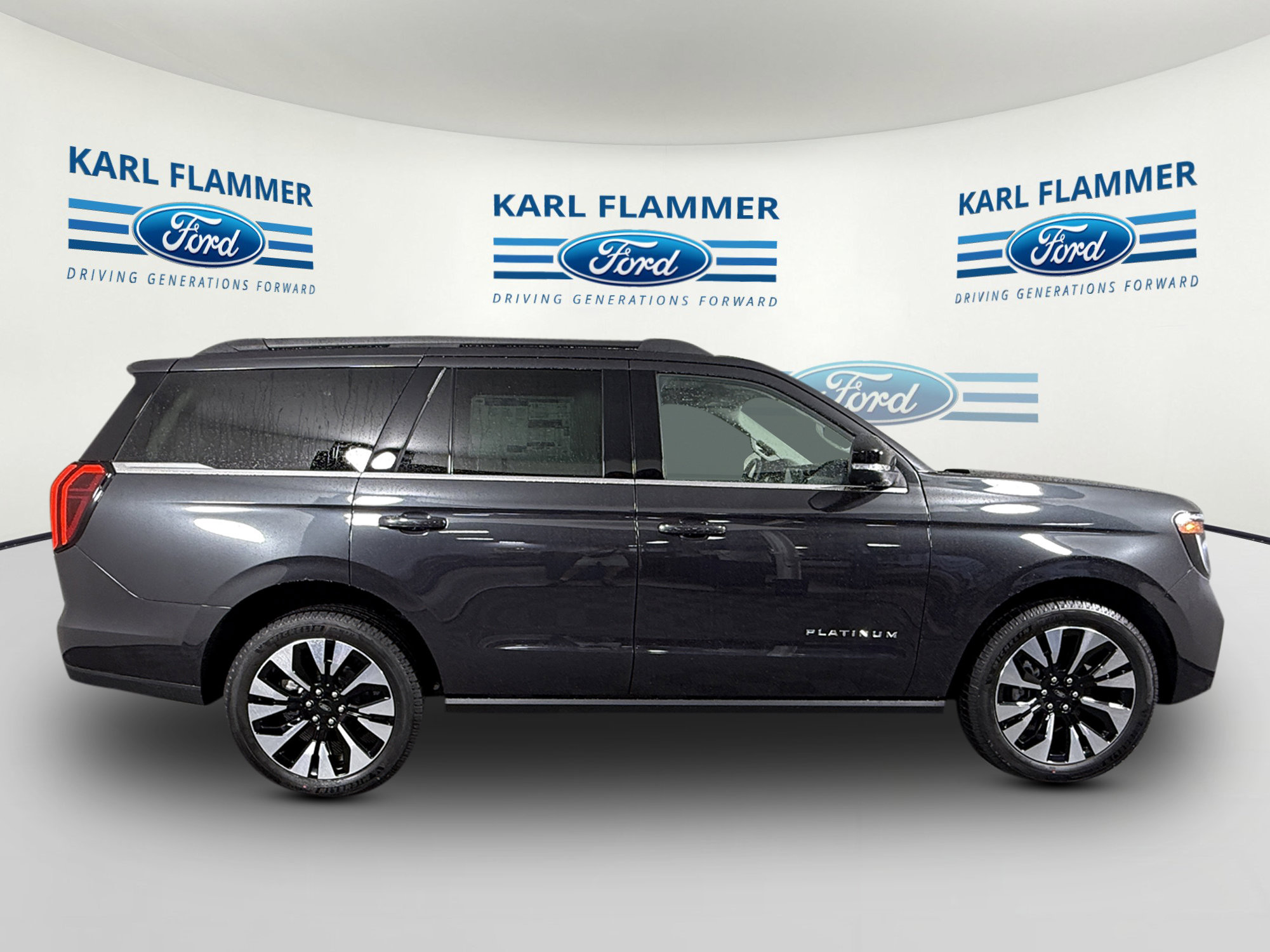 New 2027 Ford Expedition Platinum w/ Driver's Package AWD/4WD image 2