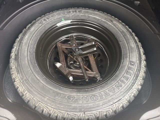 Used 2015 Jeep Cherokee Trailhawk w/ Leather Interior Group image 14