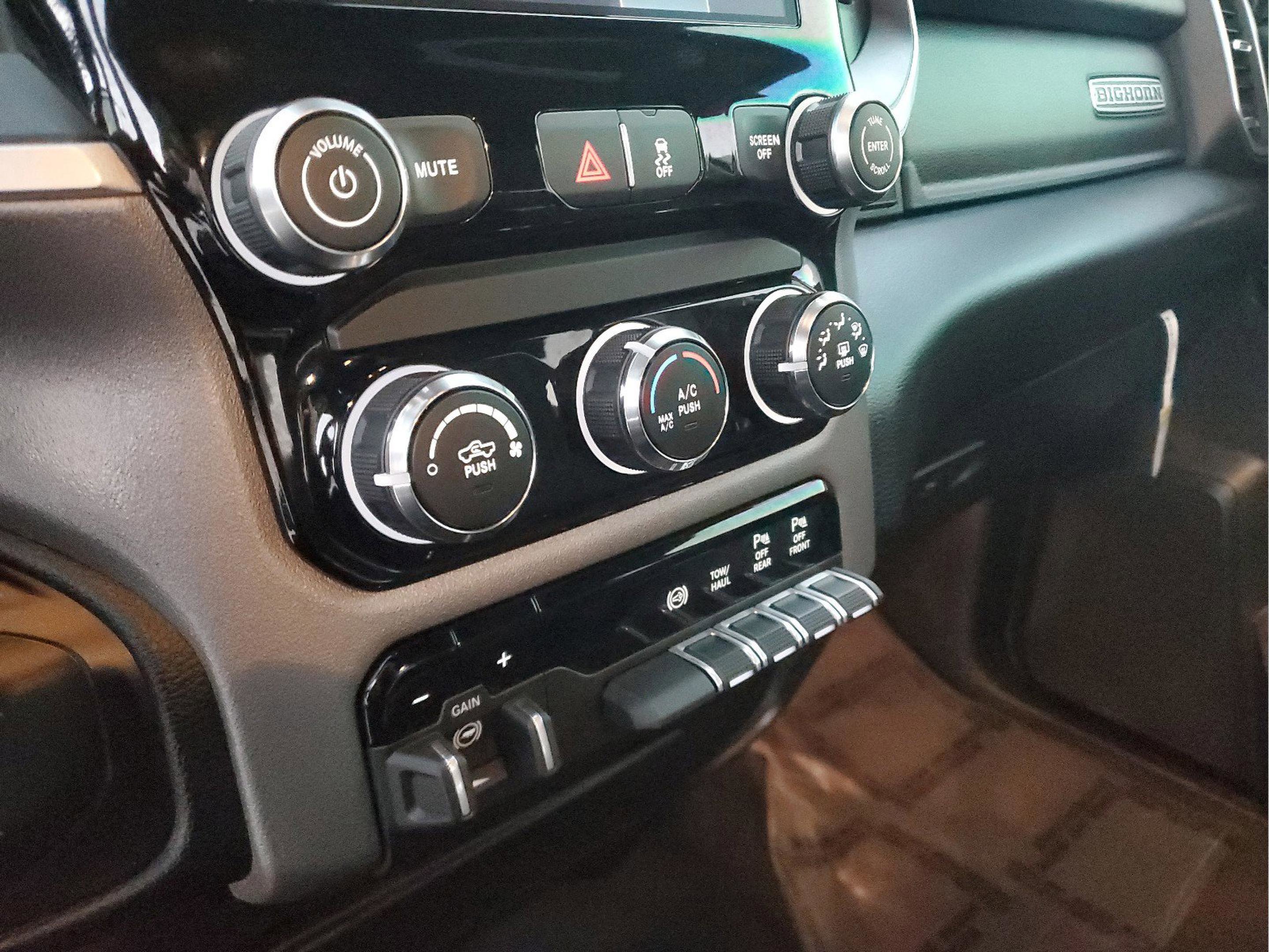 Used 2025 RAM 2500 Big Horn image 19