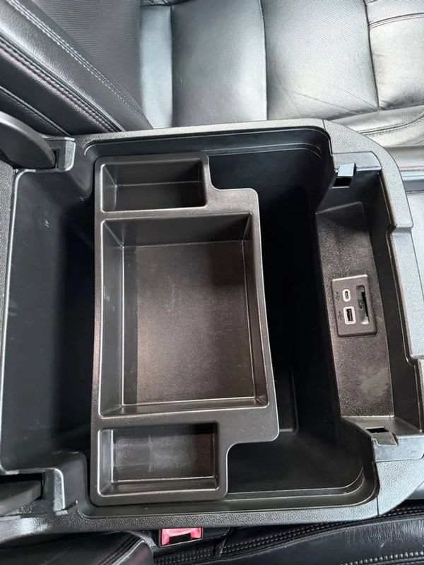 Used 2021 Chevrolet Suburban RST RWD image 39