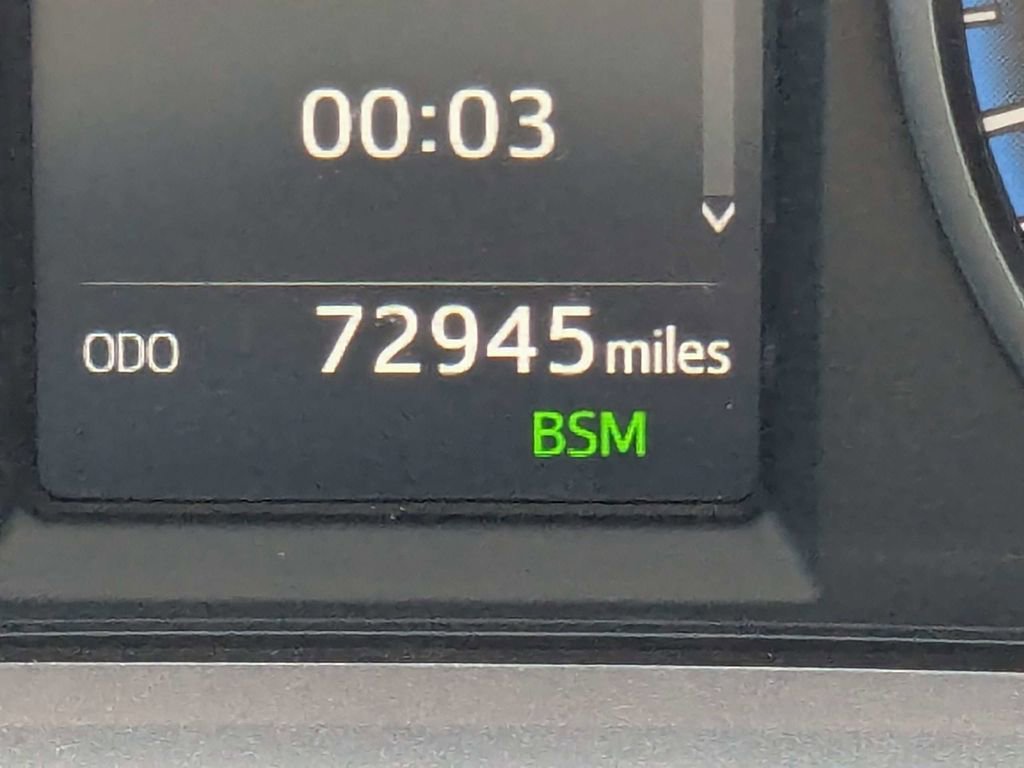 Used 2018 Toyota RAV4 XLE AWD/4WD image 26