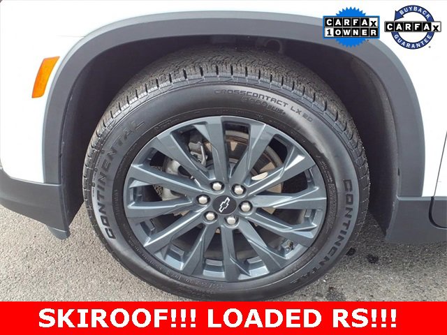 Used 2023 Chevrolet Traverse RS image 8