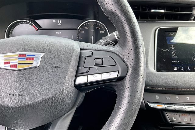Used 2022 Cadillac XT4 Sport w/ Comfort Package FWD image 18