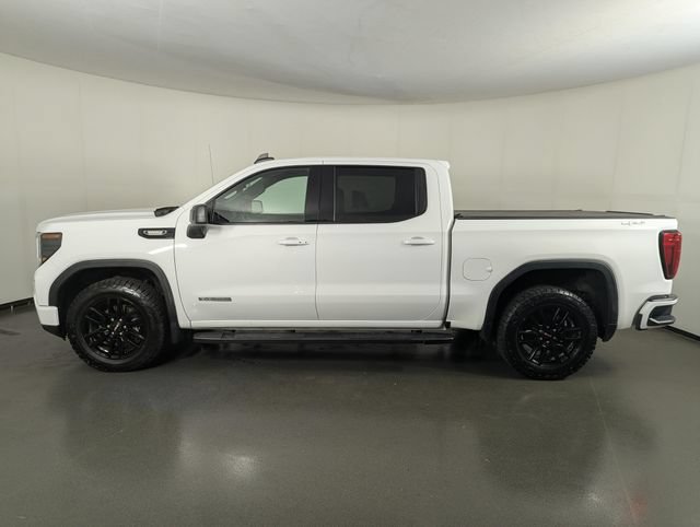Used 2024 GMC Sierra 1500 Elevation w/ LPO, Elevation Black Package AWD/4WD image 5