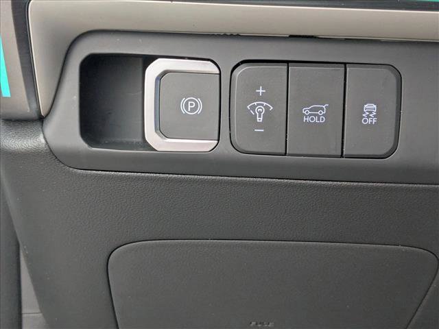 Used 2025 Hyundai Santa Fe Limited image 13