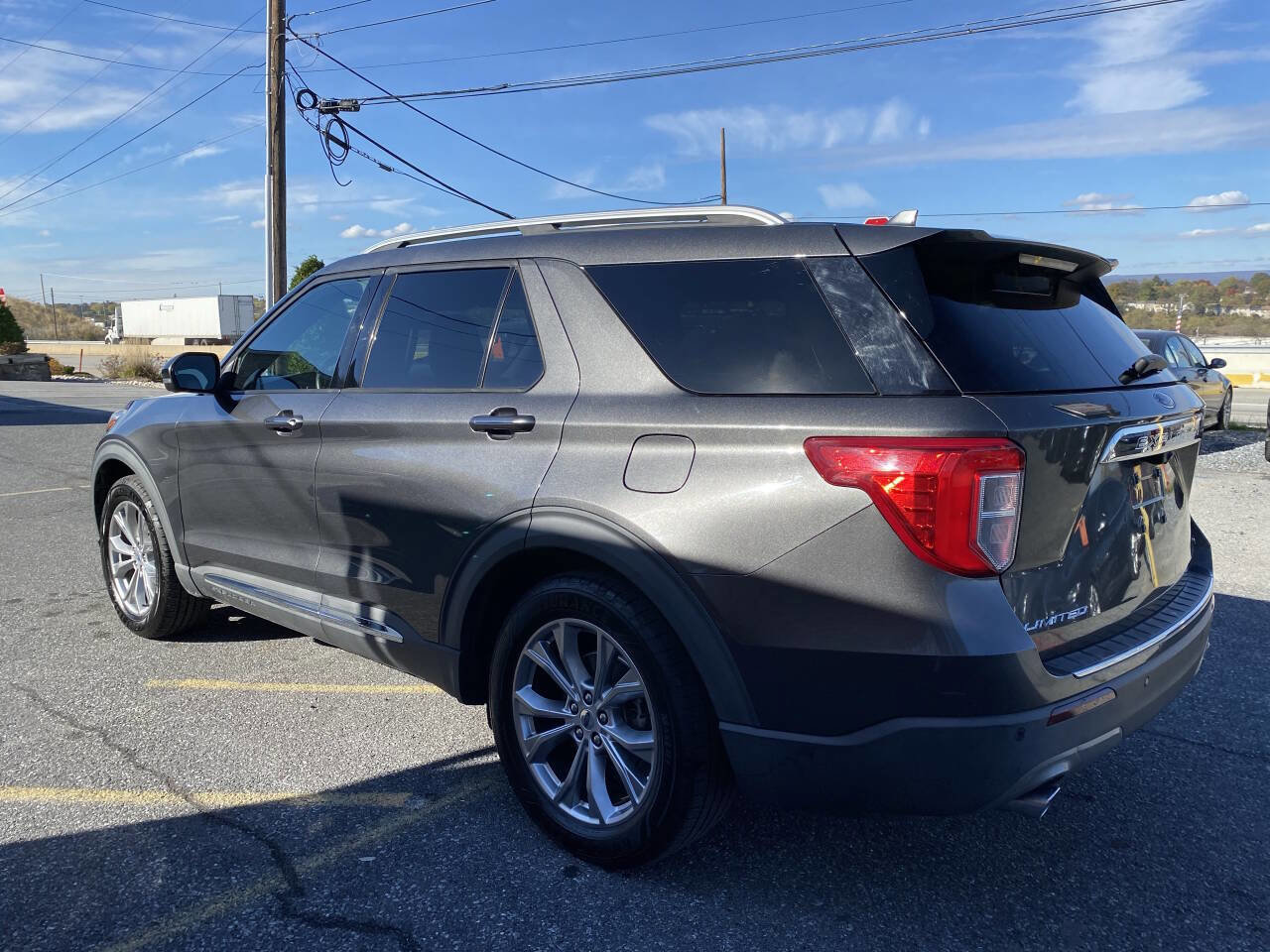 Used 2020 Ford Explorer Limited RWD image 7