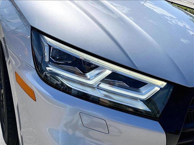 Used 2020 Audi SQ5 Prestige w/ Prestige Package image 28