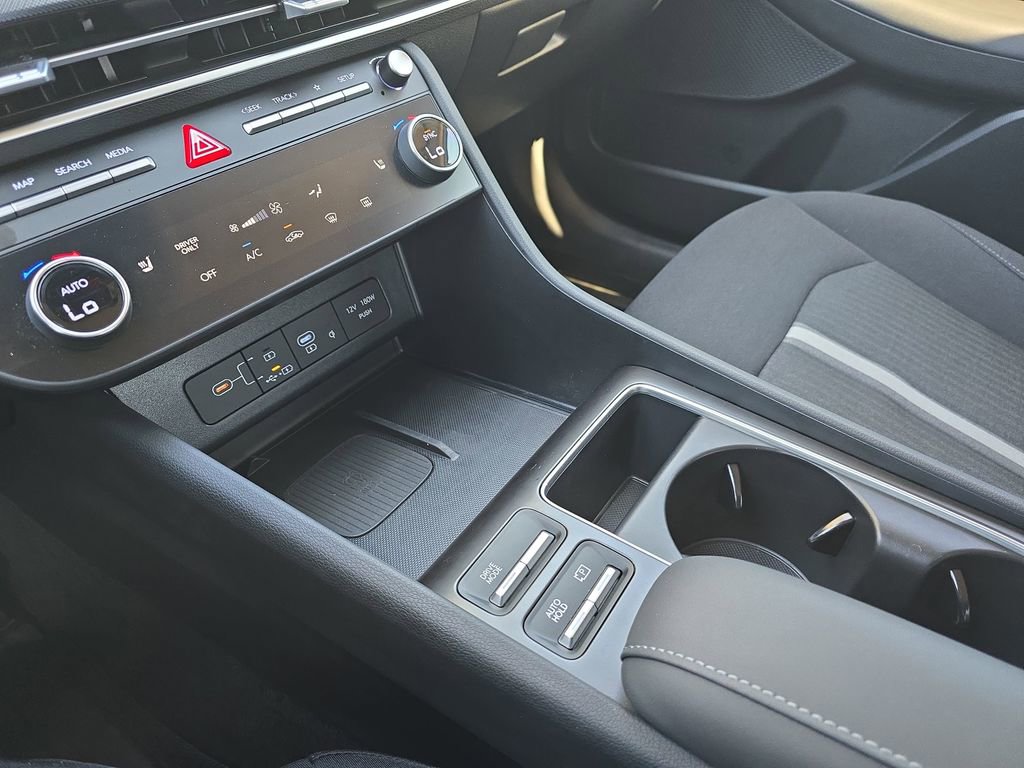 Certified 2025 Hyundai Sonata SEL image 23