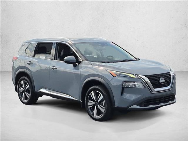 Used 2023 Nissan Rogue SL w/ SL Premium Package FWD image 3