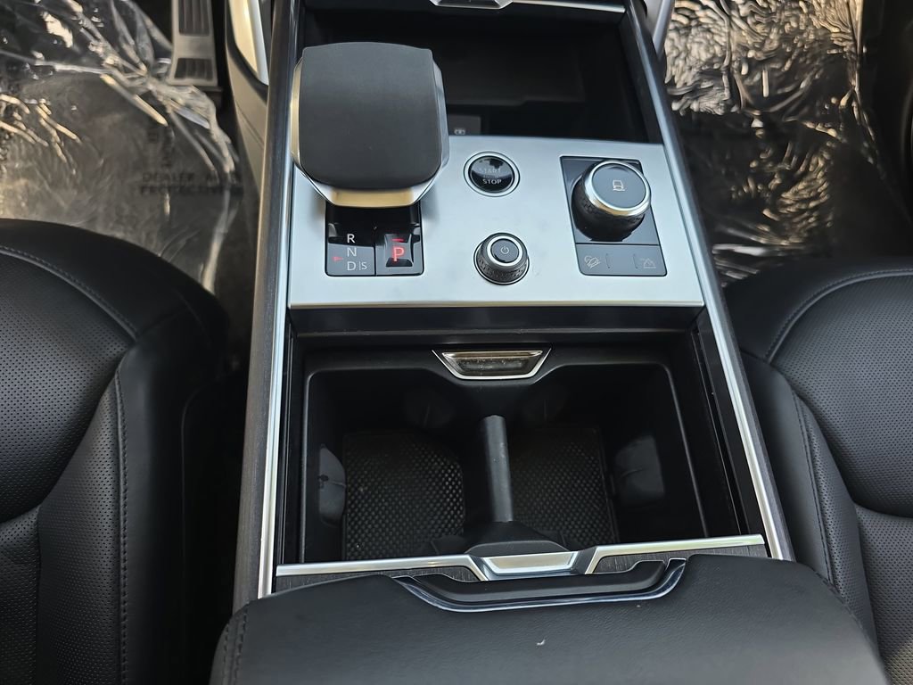 Used 2023 Land Rover Range Rover Autobiography image 26