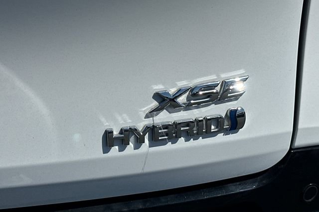 Used 2023 Toyota Sienna XSE w/ XSE Plus Package AWD/4WD image 33