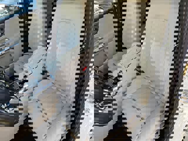 Used 2023 Mercedes-Benz EQB 250+ EQB 250+ w/ Exclusive Package image 13