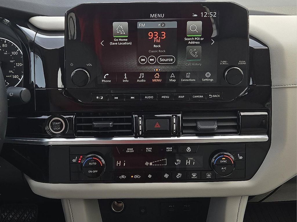 Used 2023 Nissan Pathfinder SL AWD/4WD image 14
