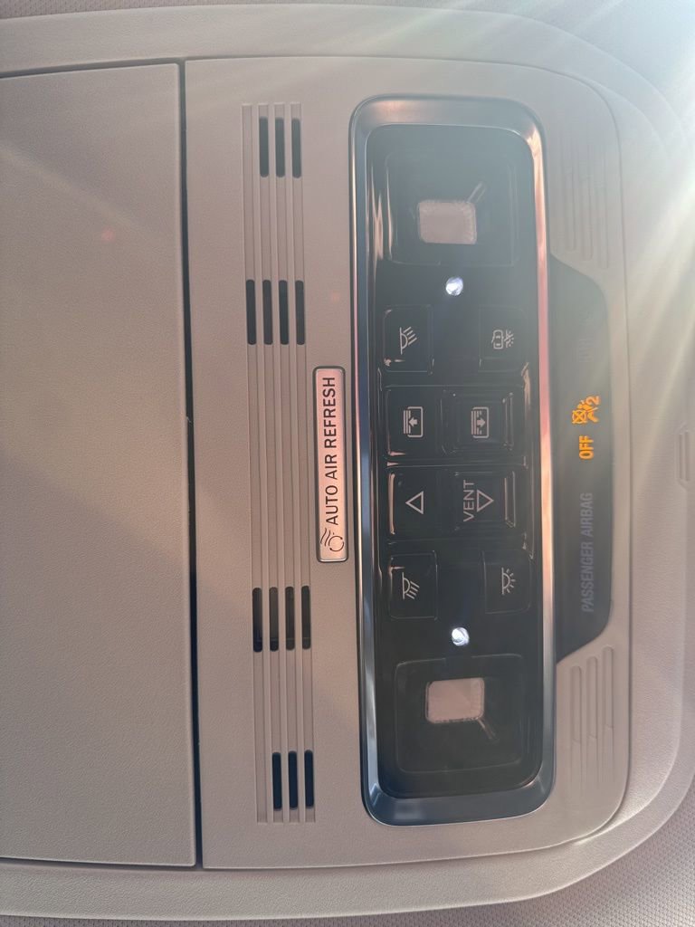 New 2026 Lincoln Nautilus Premier w/ Equipment Group 102A image 22