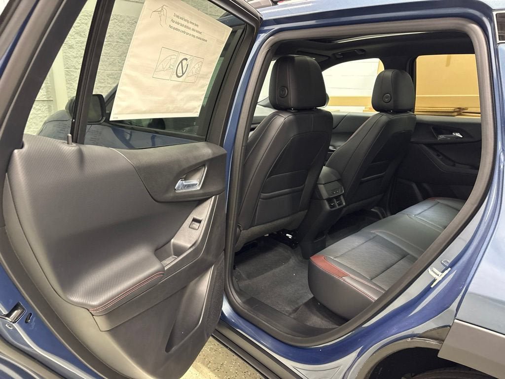 New 2027 Chevrolet Equinox RS w/ Safety and Technology Package AWD/4WD image 31