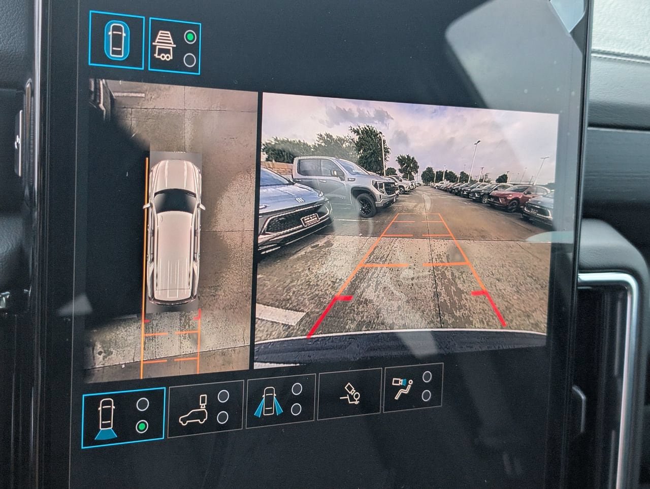 New 2026 GMC Yukon Denali w/ Advanced Technology Package RWD image 12