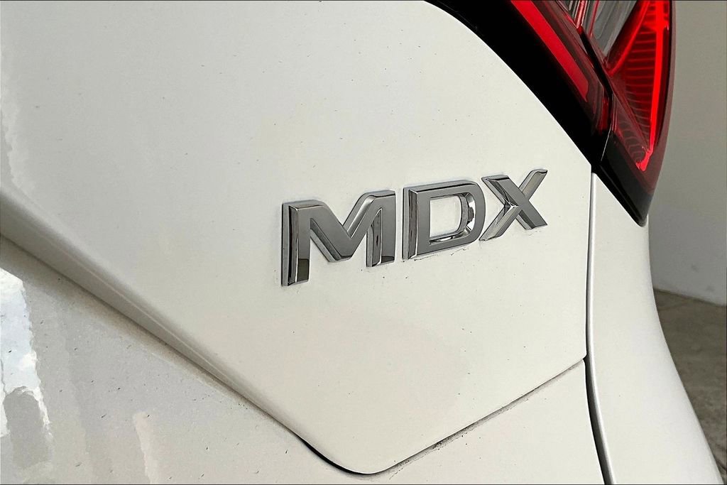Certified 2026 Acura MDX w/ Technology Package FWD image 39