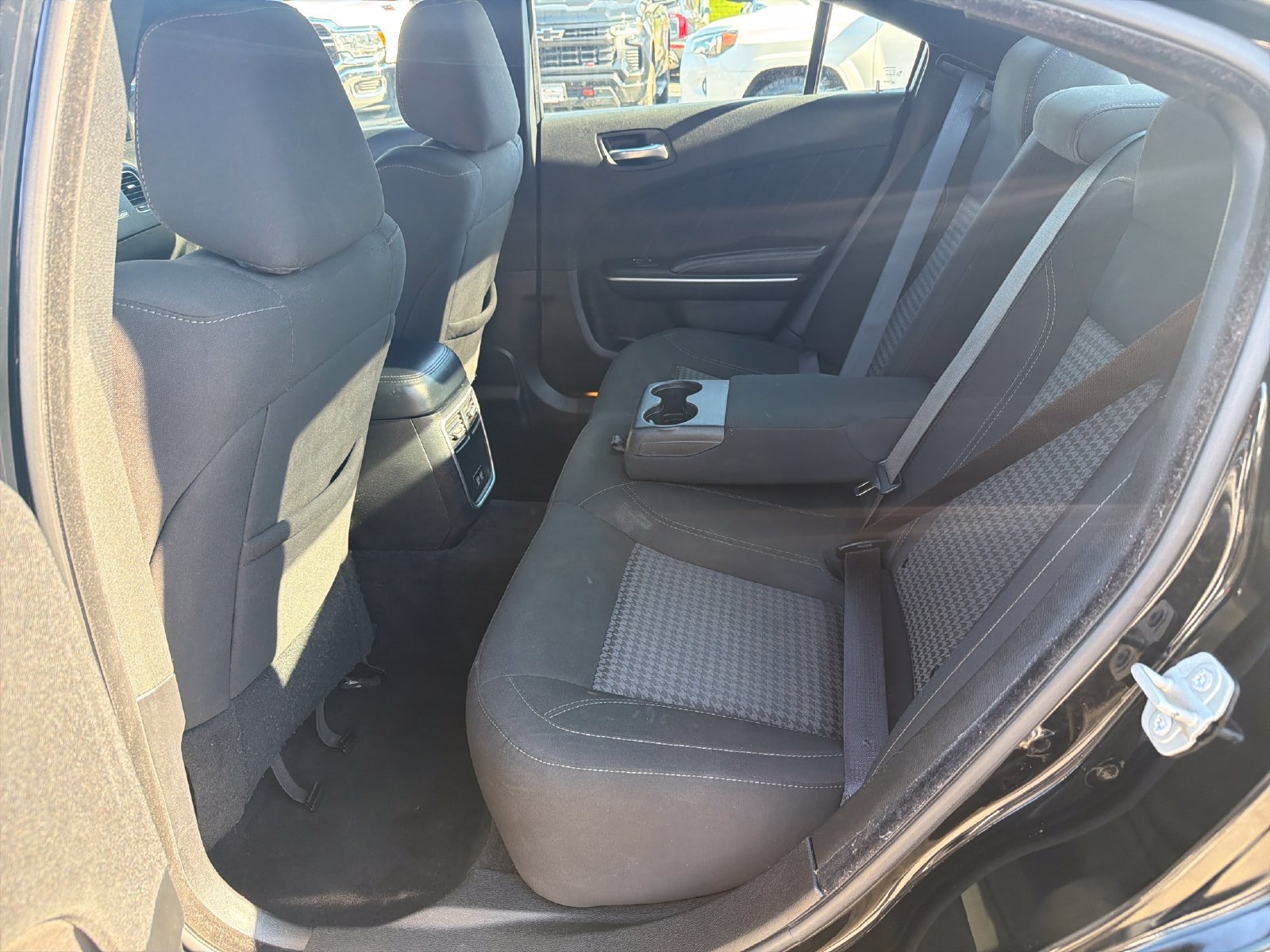Used 2023 Dodge Charger SXT w/ Cold Weather Package RWD image 28