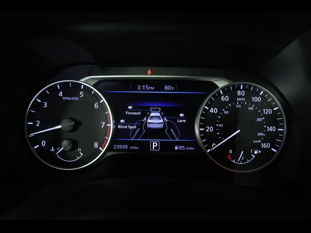Used 2025 Nissan Sentra SR w/ Midnight Edition FWD image 23