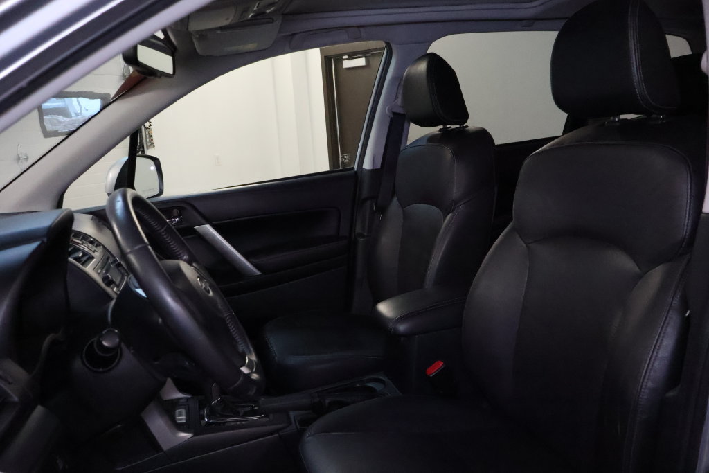 Used 2015 Subaru Forester 2.5i Touring AWD/4WD image 16
