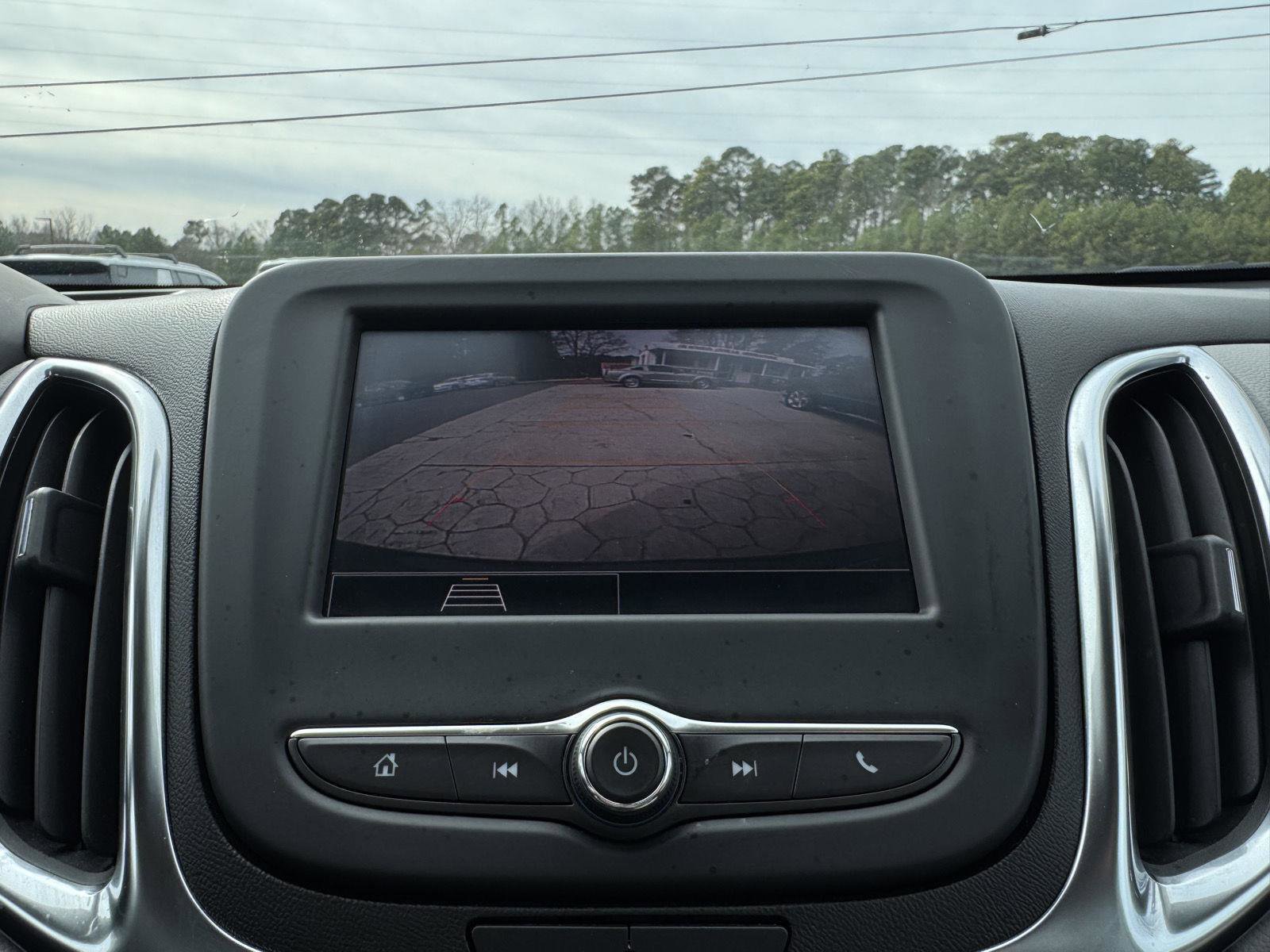 Used 2022 Chevrolet Equinox LT image 21