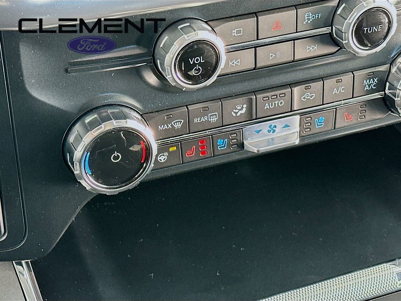 New 2025 Ford F150 Lariat w/ Equipment Group 501A Mid image 22