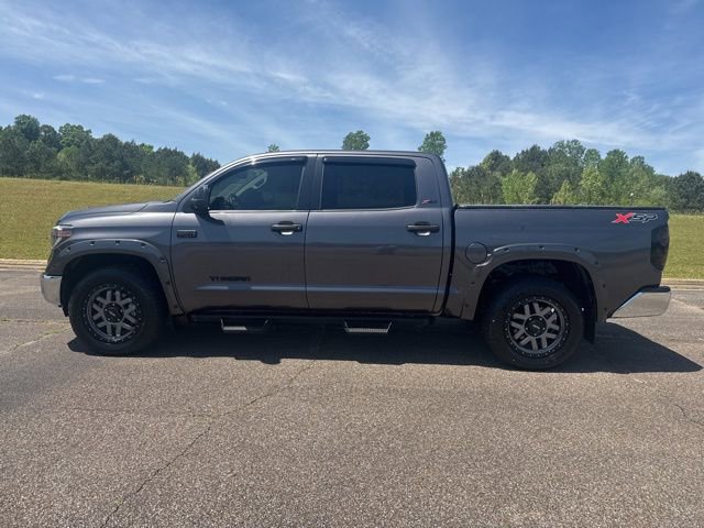Used 2018 Toyota Tundra SR5 w/ SR5 Upgrade Package image 6