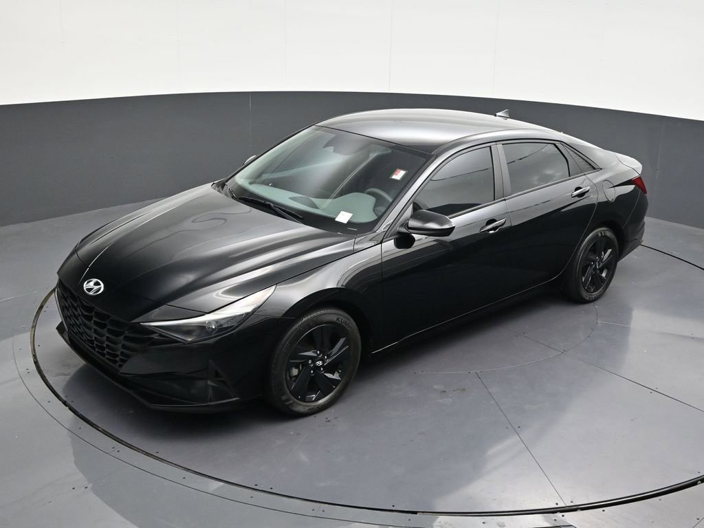 Used 2023 Hyundai Elantra SEL FWD image 22