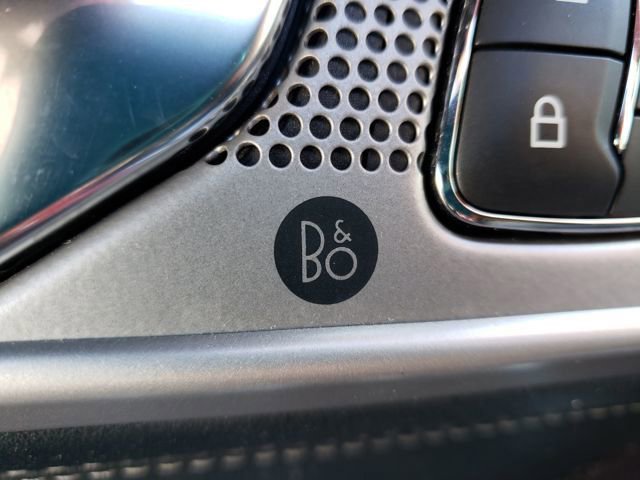 Used 2020 Ford Explorer Limited w/ Class III Trailer Tow Package image 21