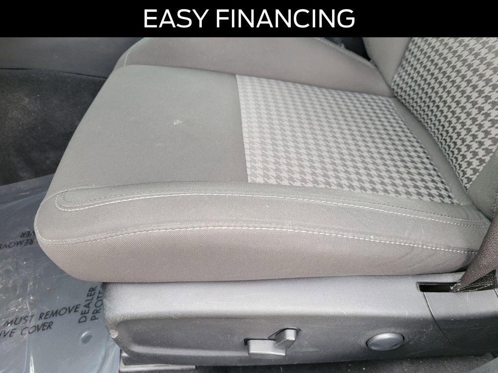 Used 2022 Dodge Charger GT w/ Blacktop Package image 16