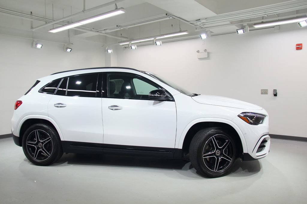 Certified 2024 Mercedes-Benz GLA 250 4MATIC image 13