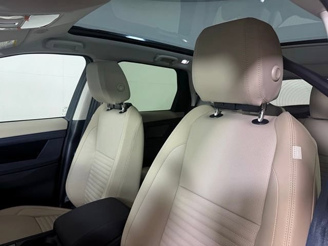 Certified 2025 Land Rover Discovery Sport S AWD/4WD image 6