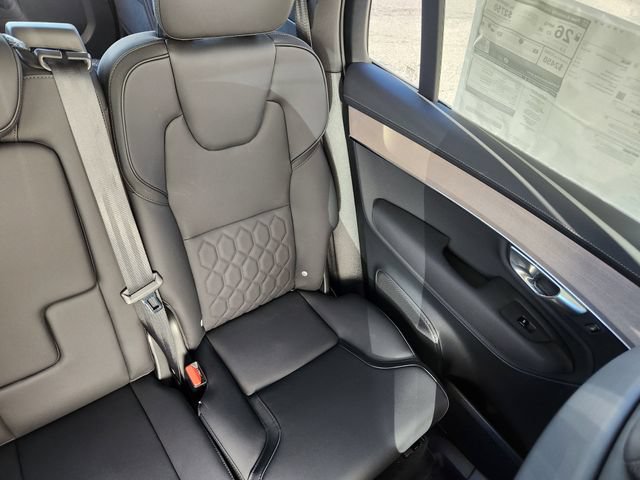 Certified 2025 Volvo XC90 B5 Core w/ Climate Package AWD/4WD image 15