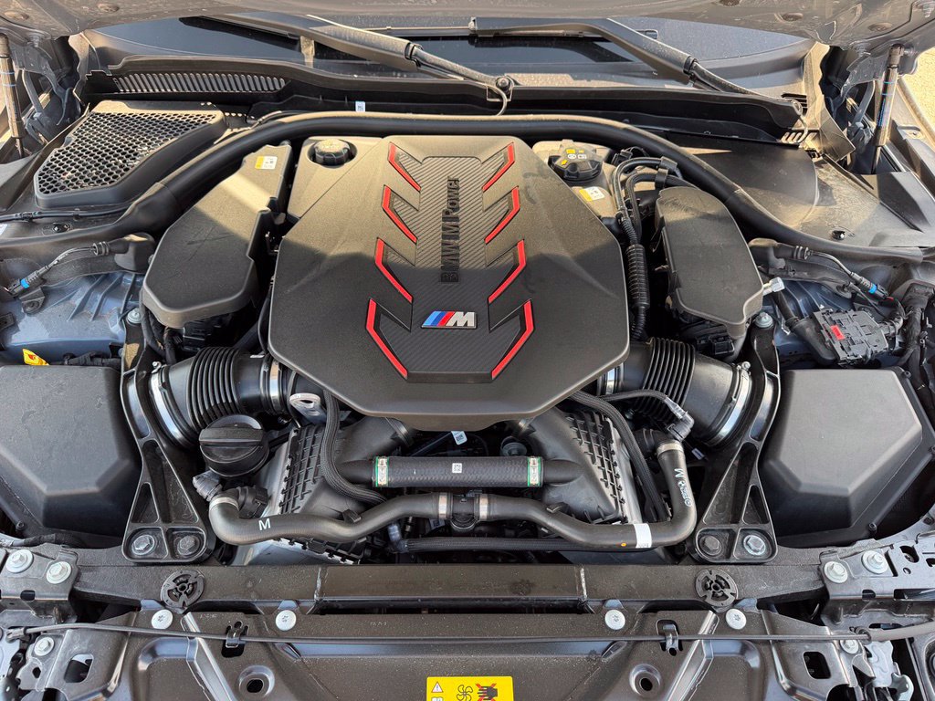 Used 2026 BMW M5 w/ Carbon Package AWD/4WD image 51