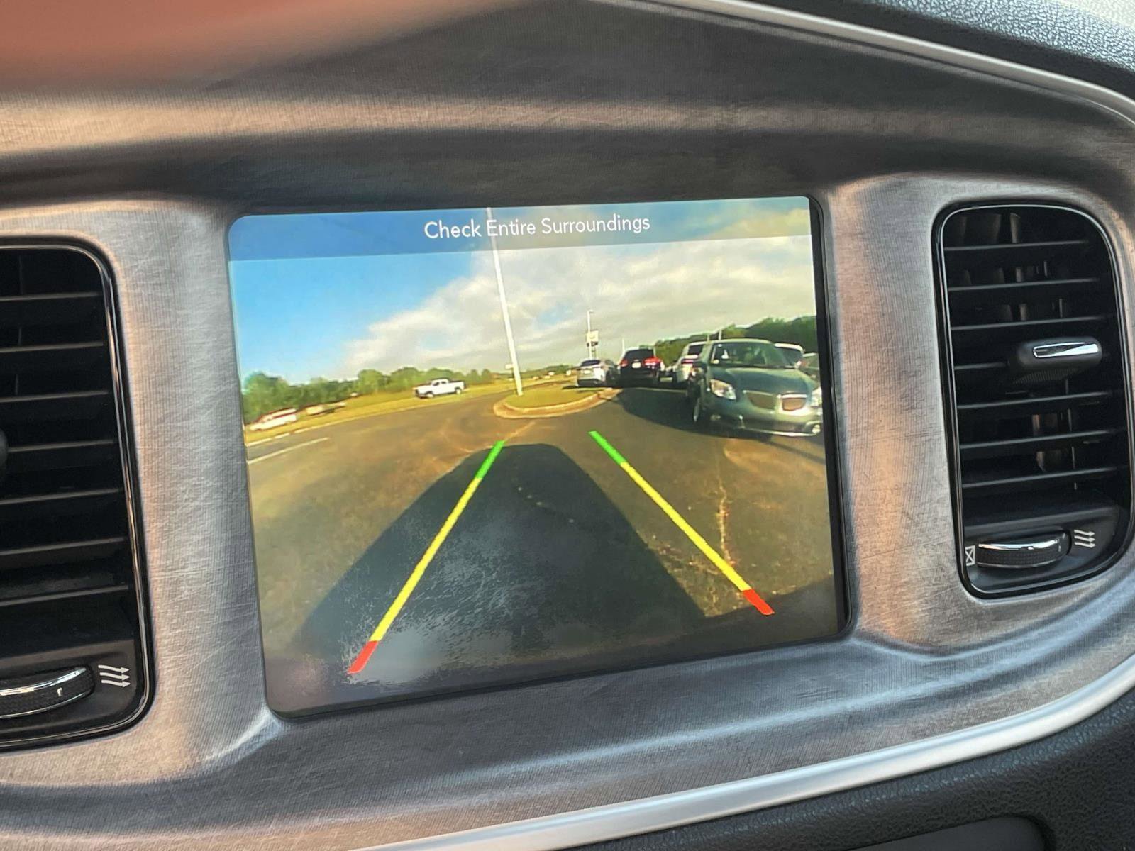 Used 2018 Dodge Charger R/T image 4